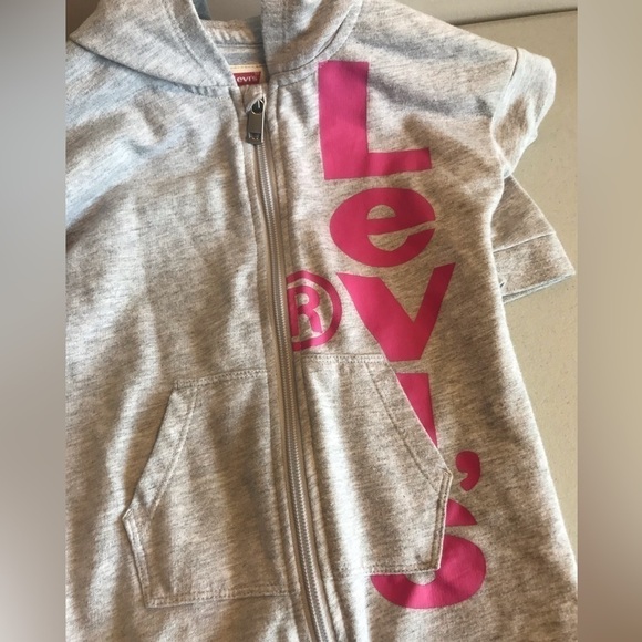 Levi’s Grey and Pink Baby Girl Onesie Zip Up Hooded with pocket size 24 months - Picture 7 of 9